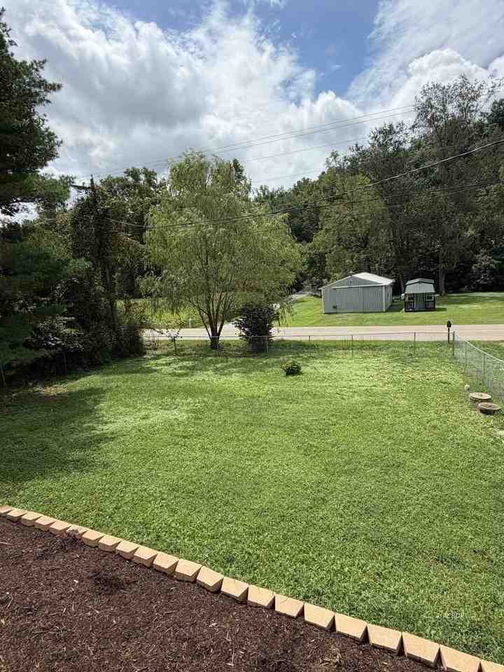 2048 Georges Creek Rd - Photo 4 of 12