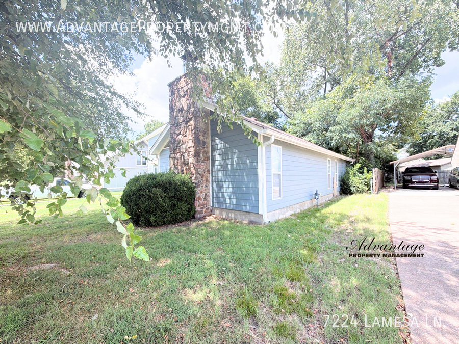 7224 Lamesa Ln - Photo 2 of 27
