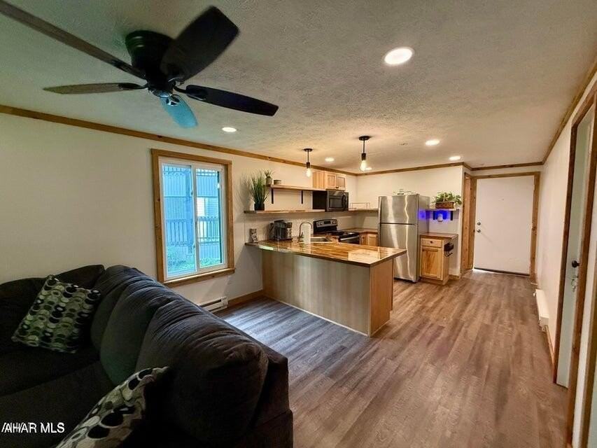 143 E Valley Point Deer Run Lane #1128 - Photo 3 of 26