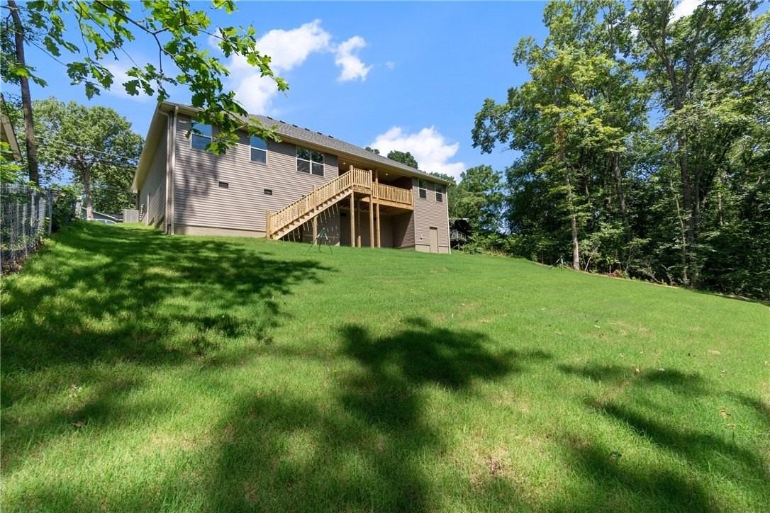 17 Hollow Way Dr - Photo 3 of 27