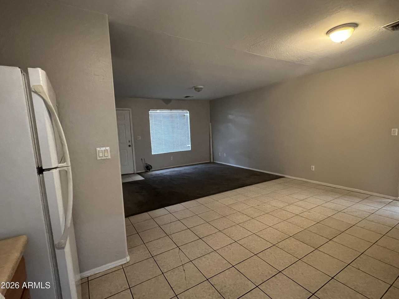 1002 N Colorado St - Photo 2 of 11