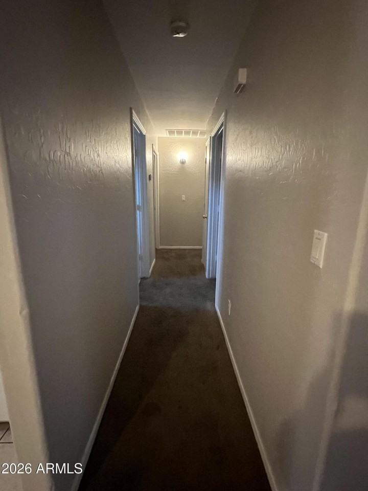 1002 N Colorado St - Photo 3 of 11