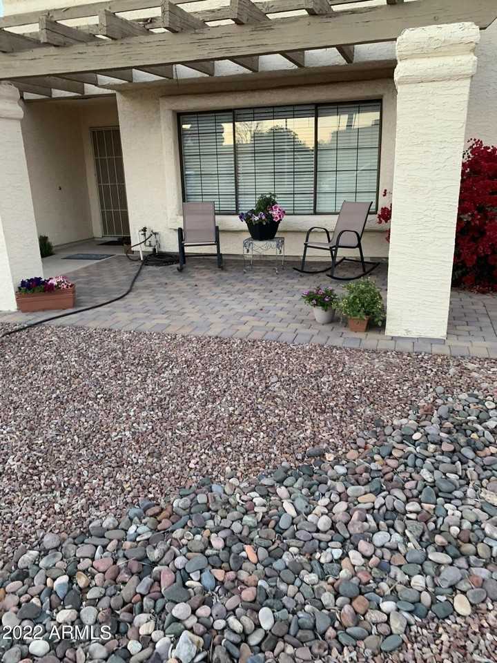 1832 E Hermosa Dr - Photo 3 of 10