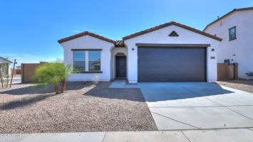 featured image of 40285 W Chambers Dr