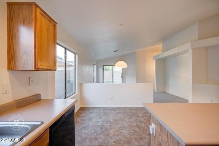 12601 W Fairmount Ave - Photo 5 of 7