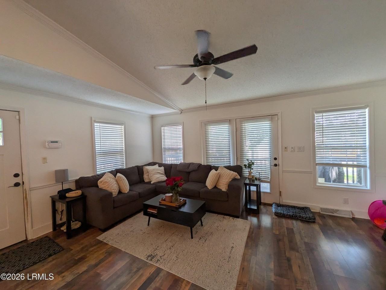 1 Rockville Way - Photo 4 of 21