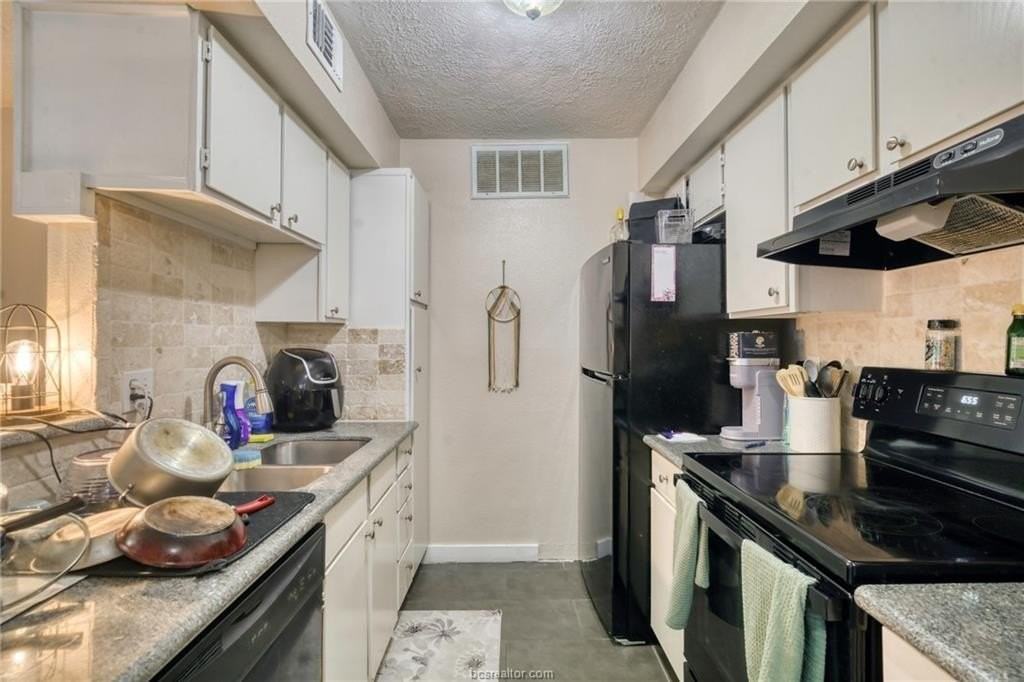 4441 Old College Rd #1103 - Photo 4 of 13