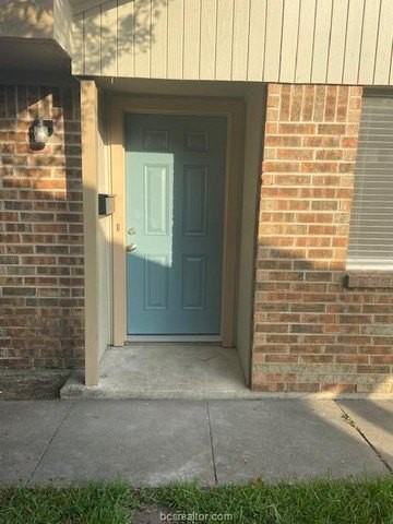1707 Lawyer St #B - Photo 2 of 18