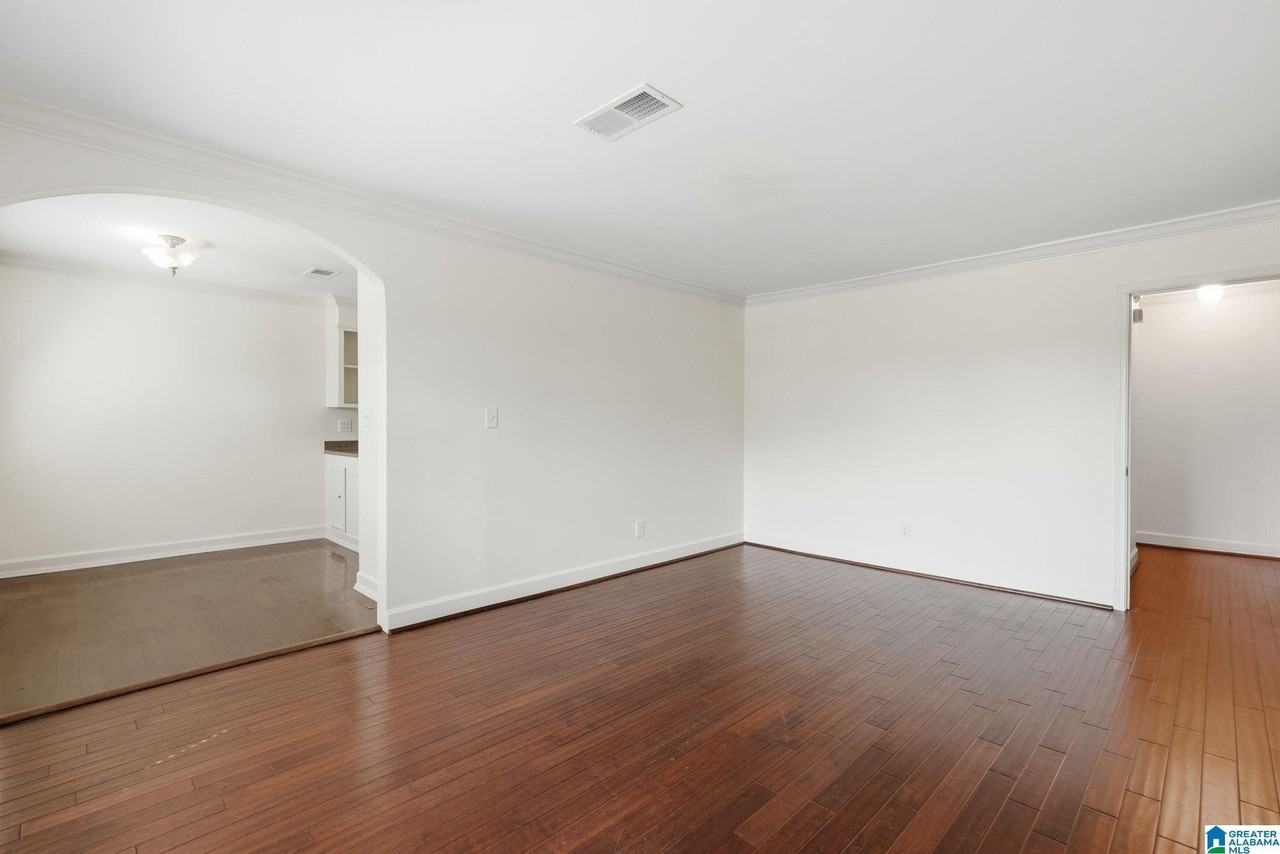 3127 Lancaster Ct #C - Photo 3 of 20