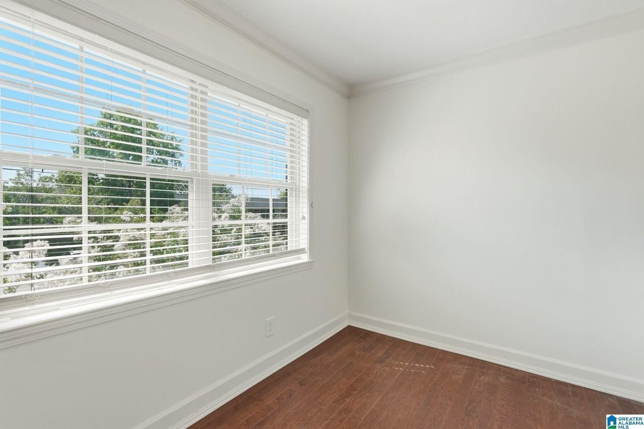 3127 Lancaster Ct #C - Photo 6 of 20