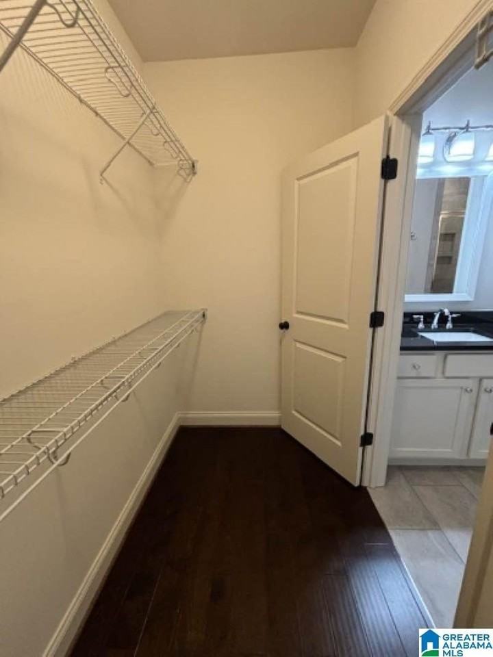 4215 Lennox Dr - Photo 5 of 11