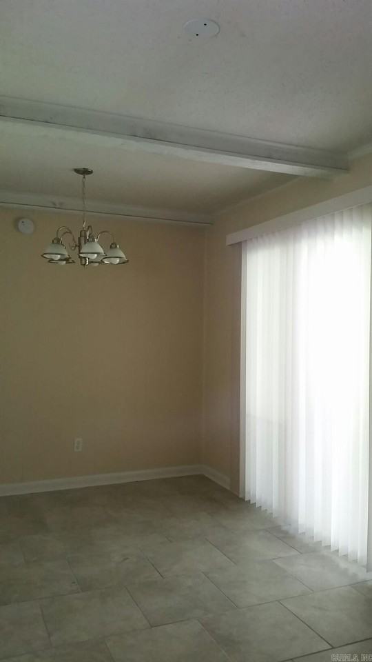 7400 Denise Dr - Photo 3 of 12