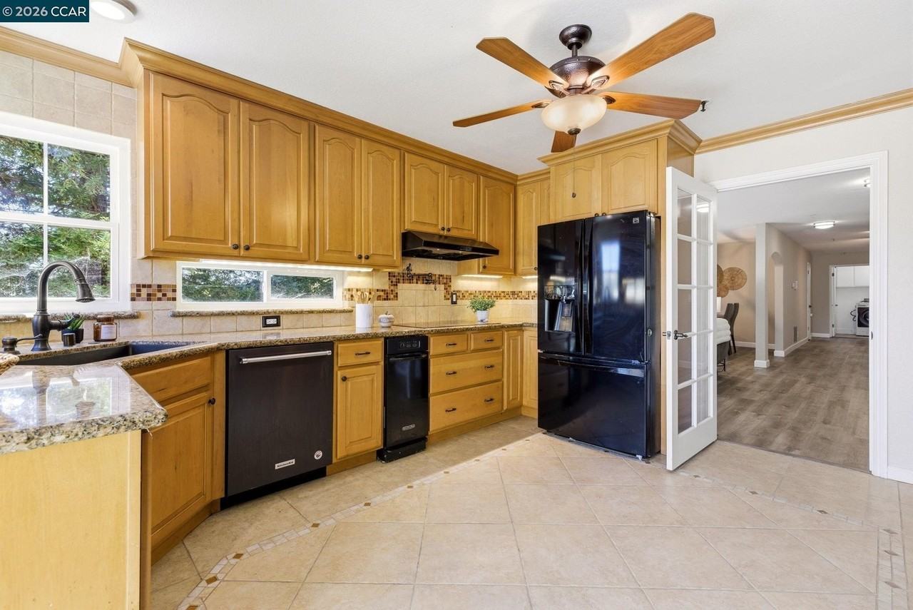 3279 Mt Diablo Ct #31A - Photo 6 of 19