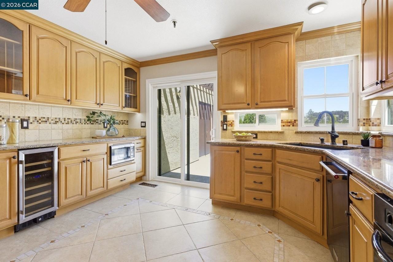 3279 Mt Diablo Ct #31A - Photo 7 of 19