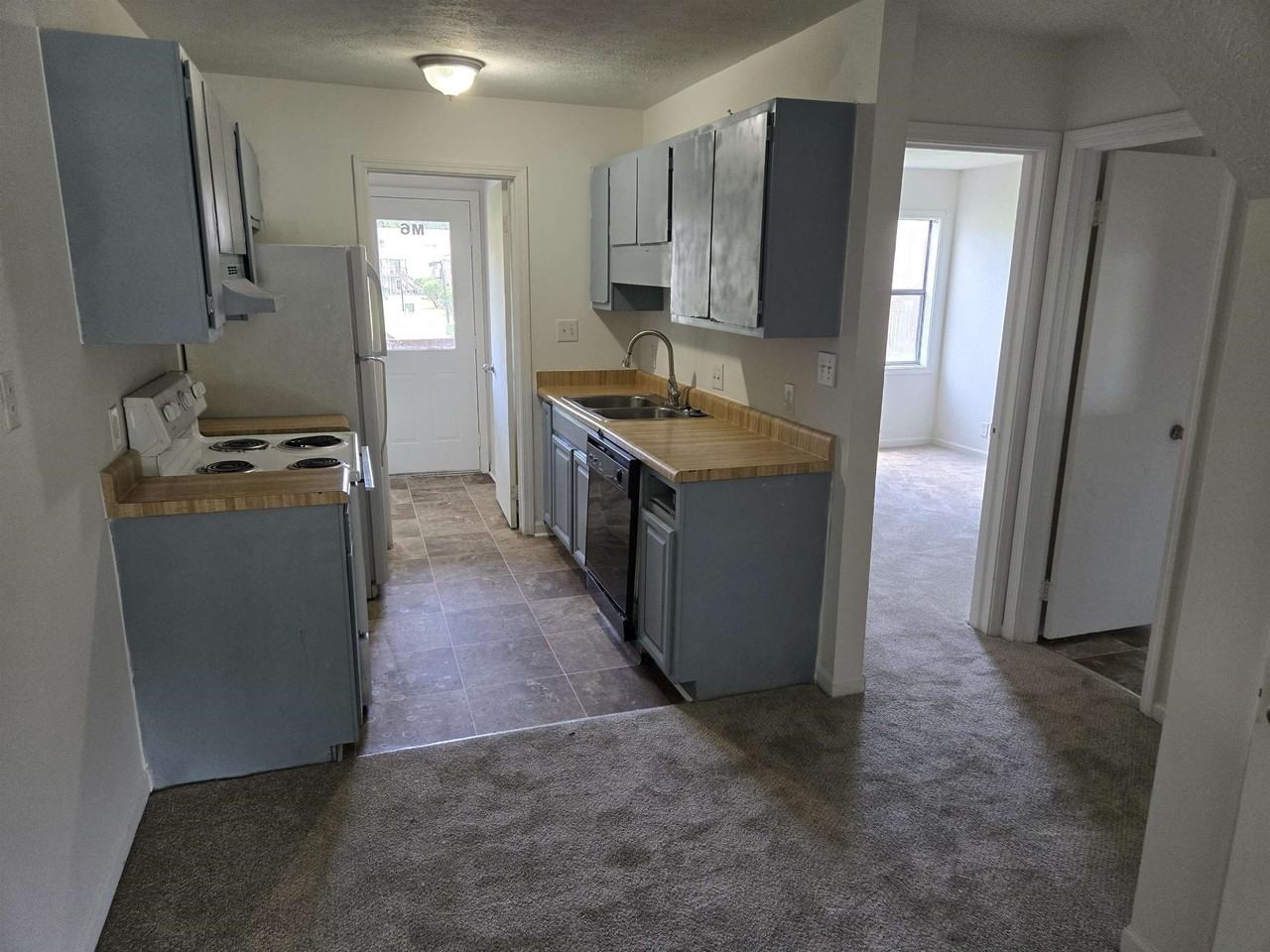 755 Burcale Rd - Photo 4 of 16