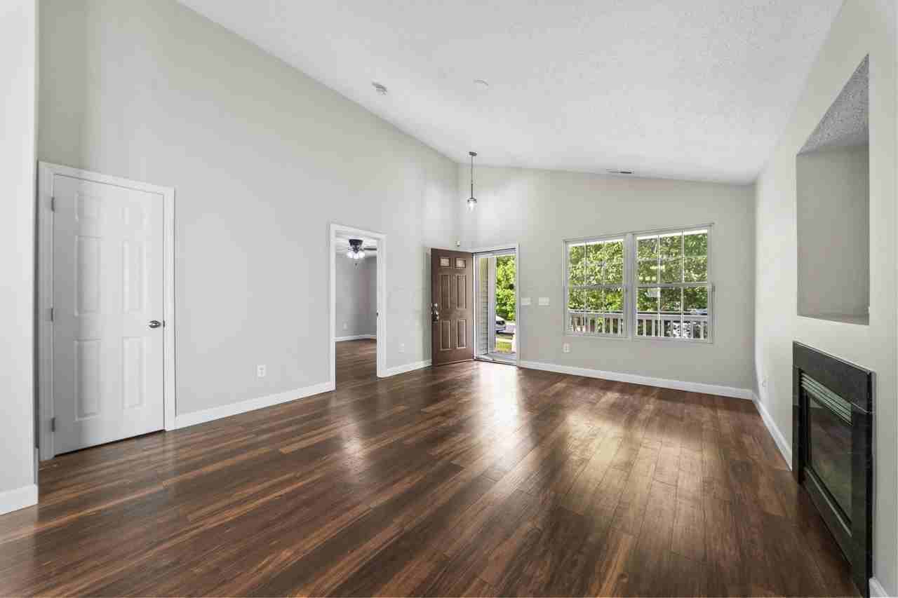 157 Feathertip Ln - Photo 6 of 43