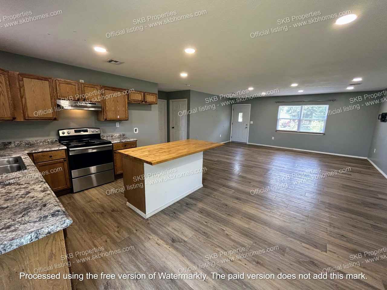 28967 Frisco St #1 - Photo 3 of 7