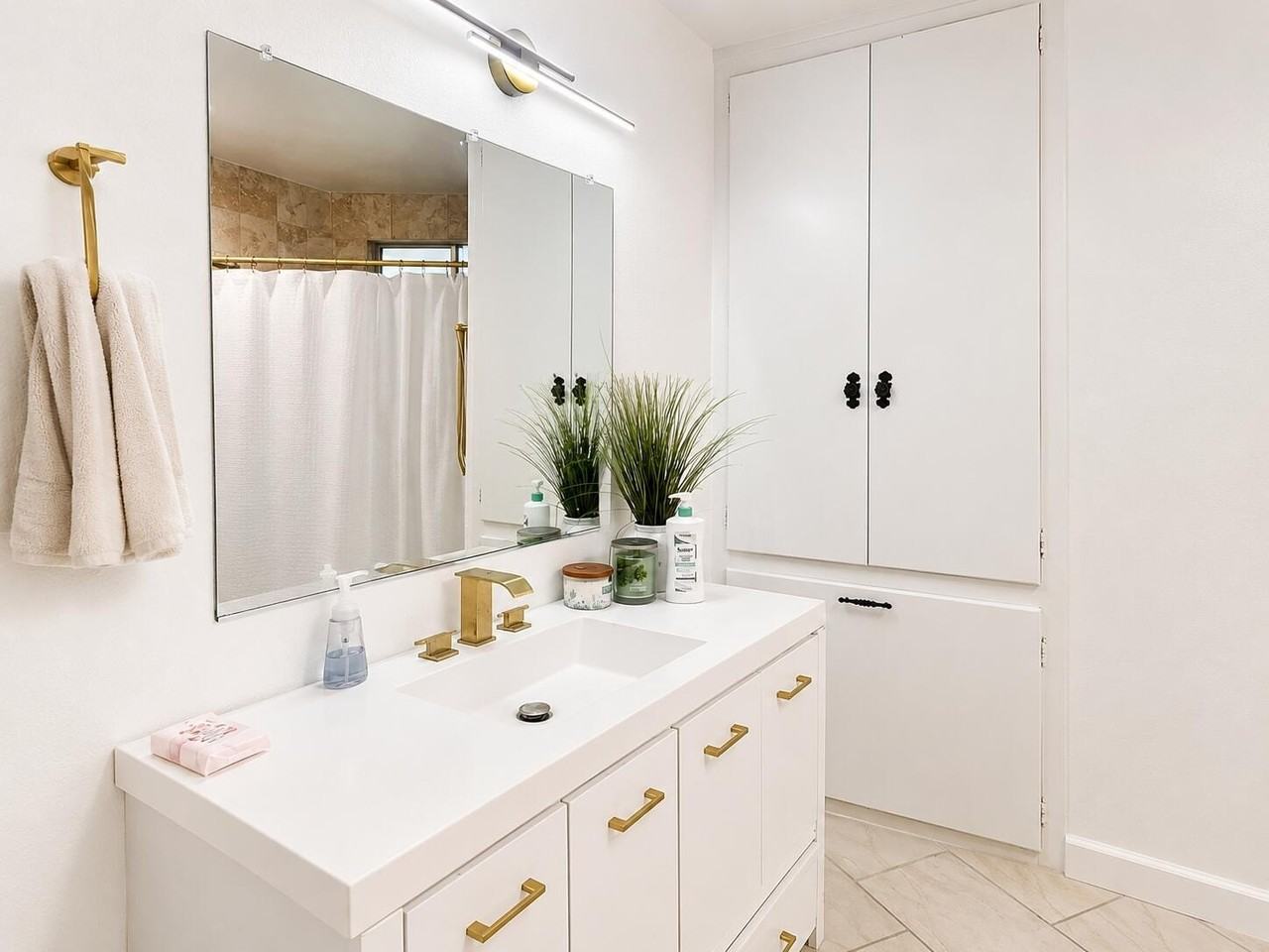 11393 Artesia Way - Photo 5 of 16