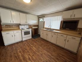 288 Wall St #B - Photo 1 of 1
