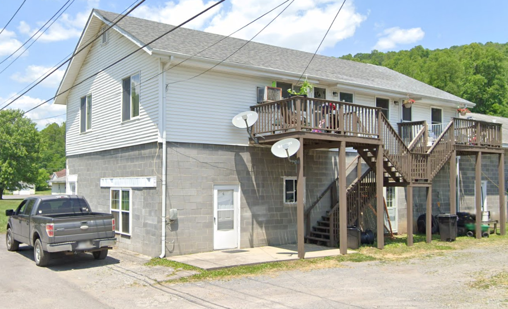 288 Wall St #B - Photo 6 of 6