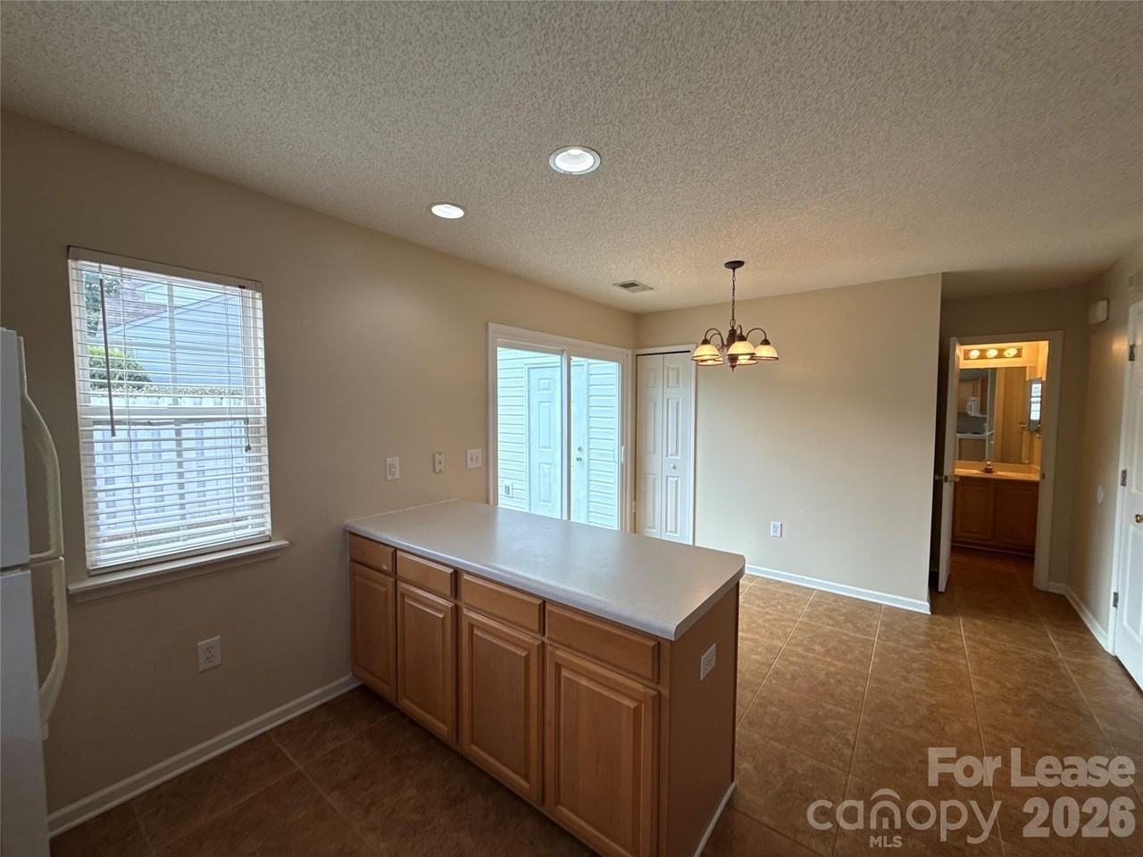 15318 Brynfield Dr - Photo 6 of 15
