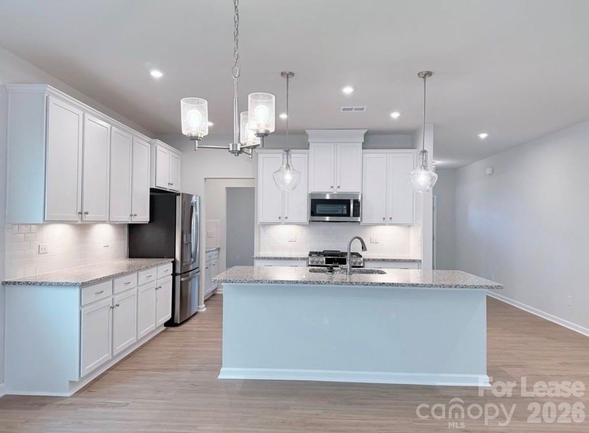 3240 Laurel Brook Dr - Photo 6 of 37