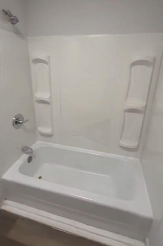 1708 W 7th St - Photo 4 of 7