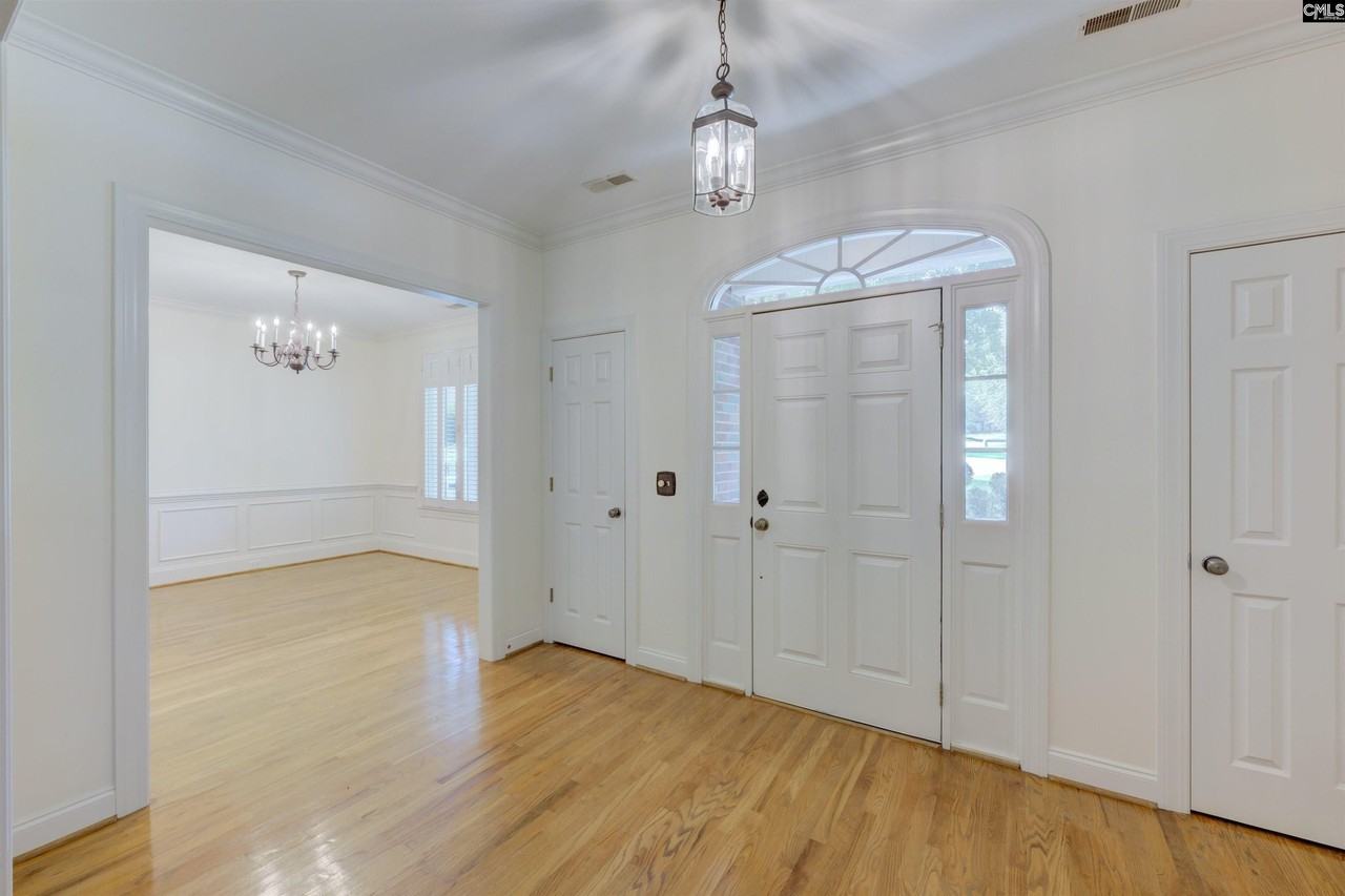 7 Miles Park Ct - Photo 2 of 22