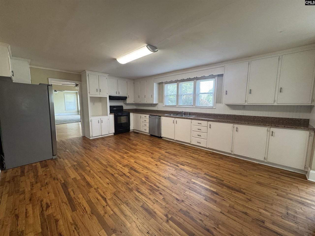 207 Saint Peters Church Rd - Photo 4 of 24