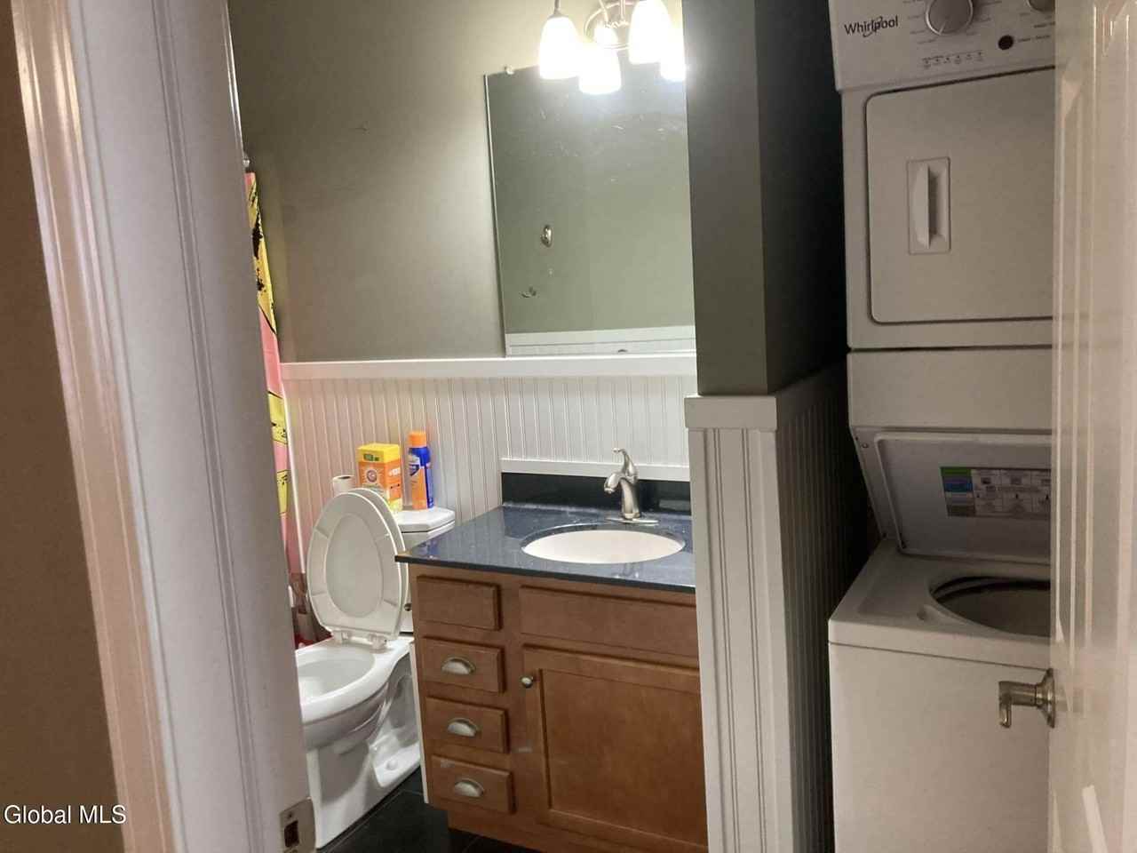 4 Sheridan Ave #5C - Photo 7 of 14
