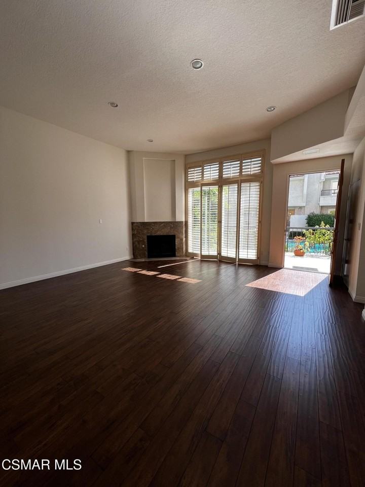 5401 Zelzah Ave #133 - Photo 6 of 21