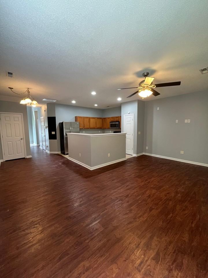 234 Brookshire Rd - Photo 5 of 15