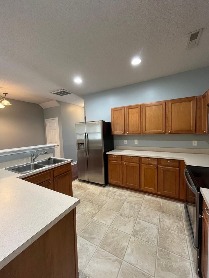 234 Brookshire Rd - Photo 7 of 15
