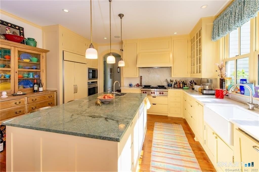 4 Juniper Ledge Ln - Photo 4 of 23