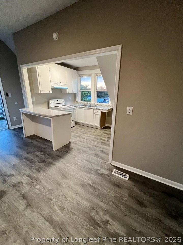 401 S Clinton Ave #C - Photo 3 of 10