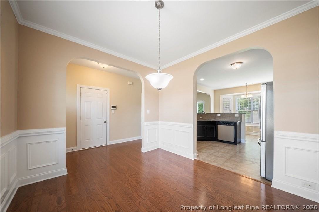 3537 Dunkirk Ct - Photo 6 of 44