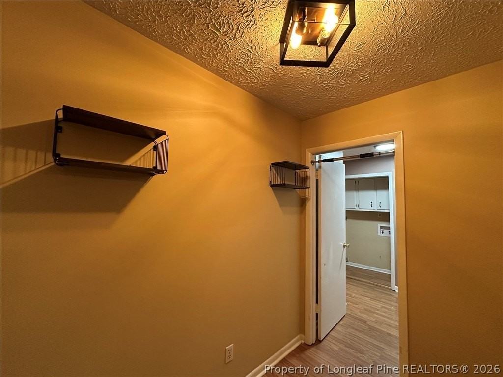 6935 Brockwood St - Photo 3 of 40
