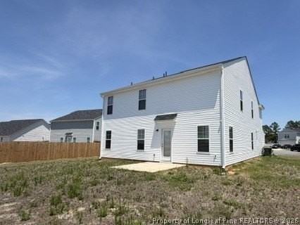 4032 Shire St - Photo 3 of 15
