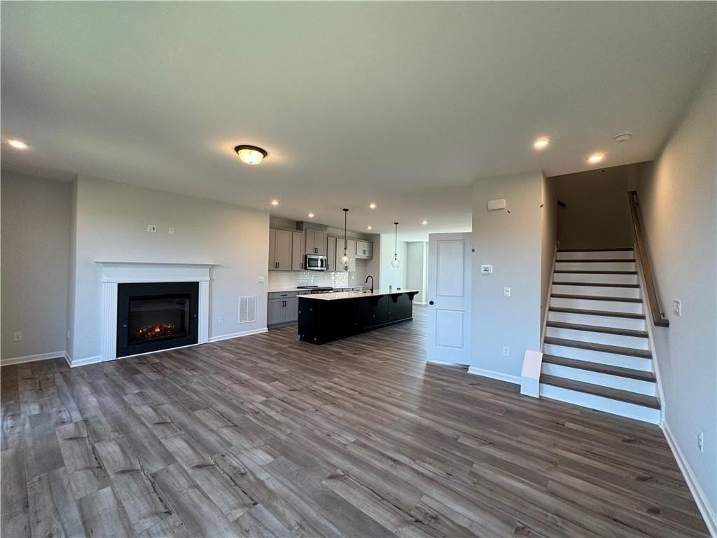 1409 Creekside Cir Nw - Photo 7 of 20