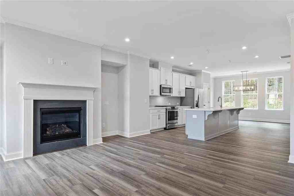 1162 Buice Lake Pkwy - Photo 3 of 26