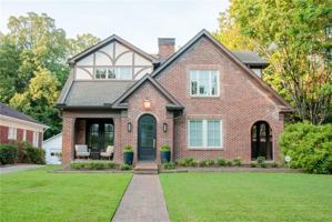 featured image of 1300 N Morningside Dr Ne
