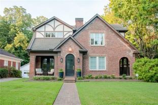 1300 N Morningside Dr Ne - Photo 1 of 1