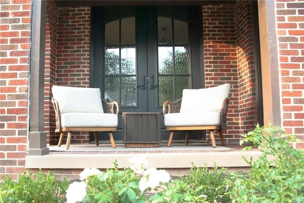 1300 N Morningside Dr Ne - Photo 6 of 50