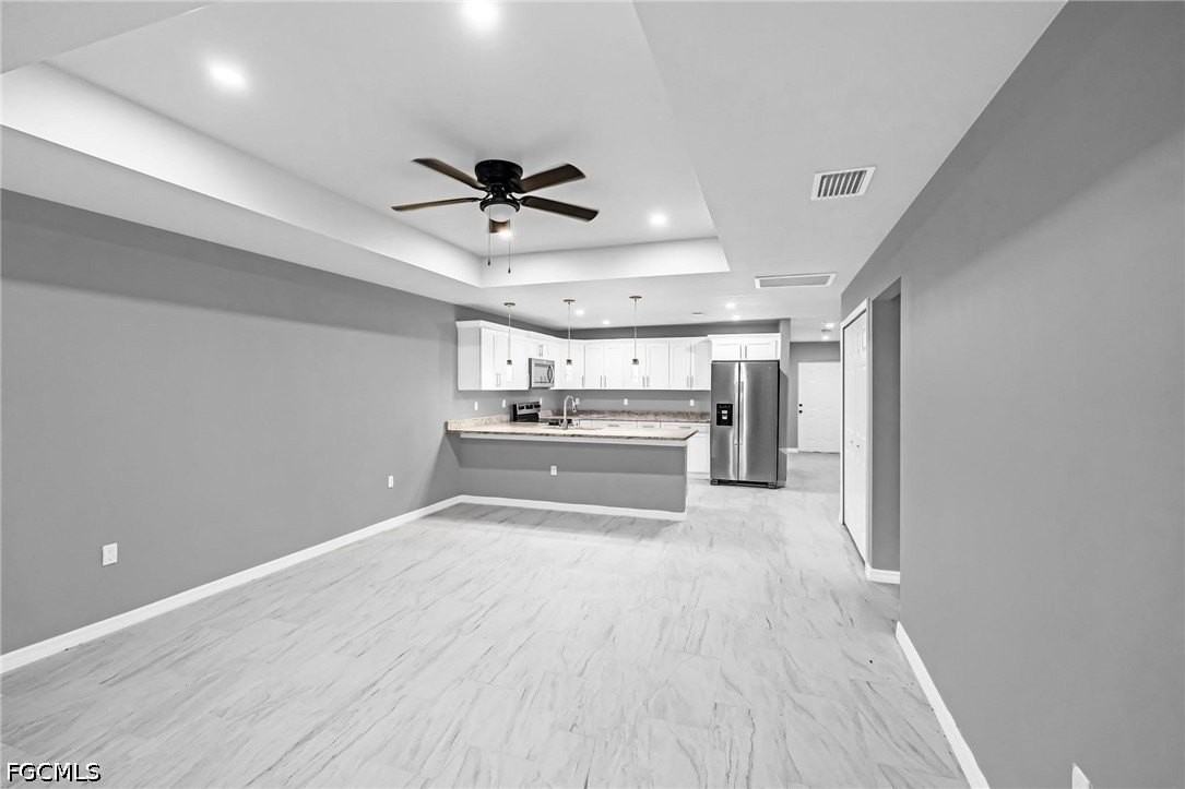 3510 S Grimsley Ct - Photo 3 of 17