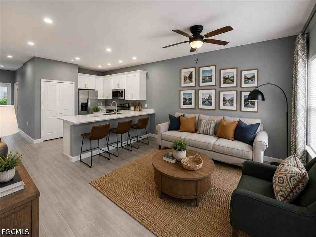 2422 Mae Ave S - Photo 3 of 13