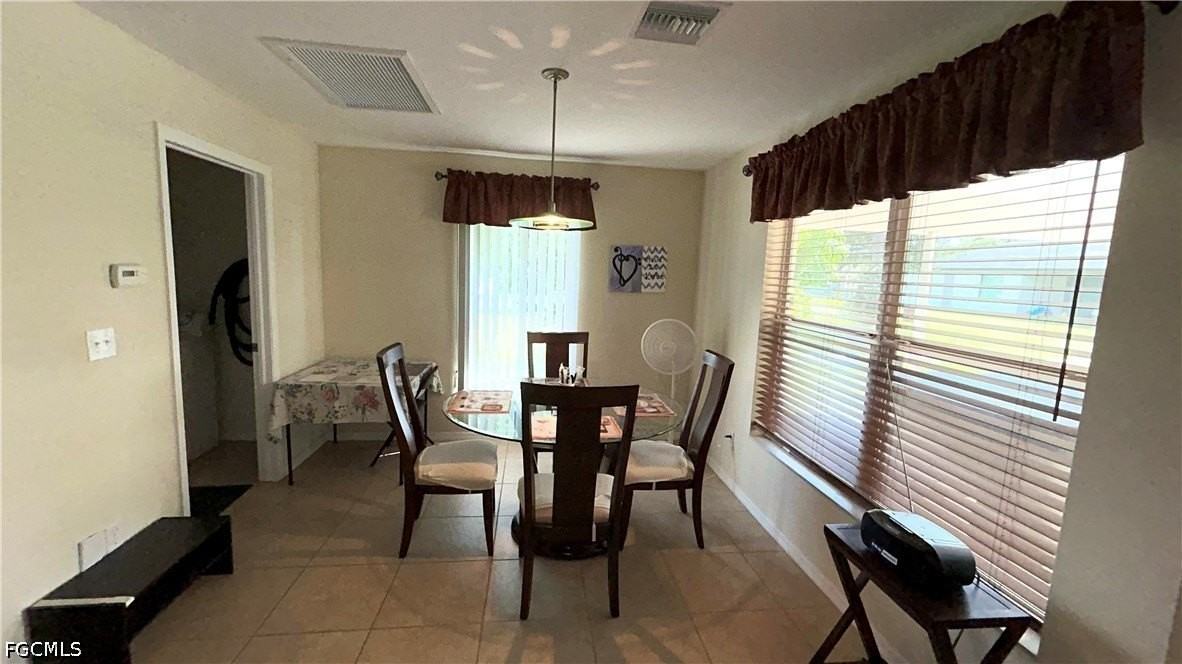 1911 Sunniland Blvd - Photo 3 of 22