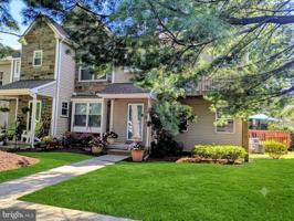 featured image of 1402 Tristram Cir