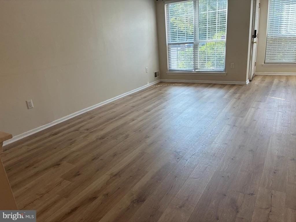 406 Pebble Creek Ct - Photo 5 of 27