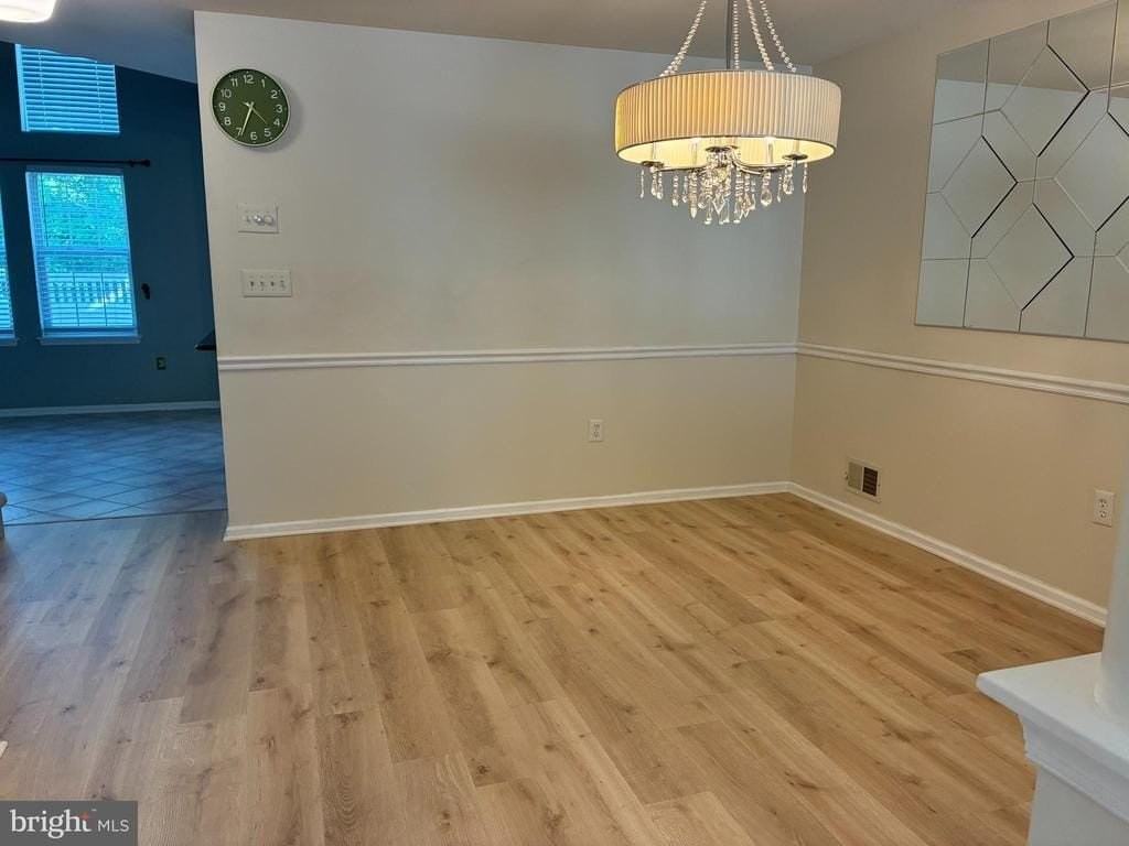 406 Pebble Creek Ct - Photo 6 of 27