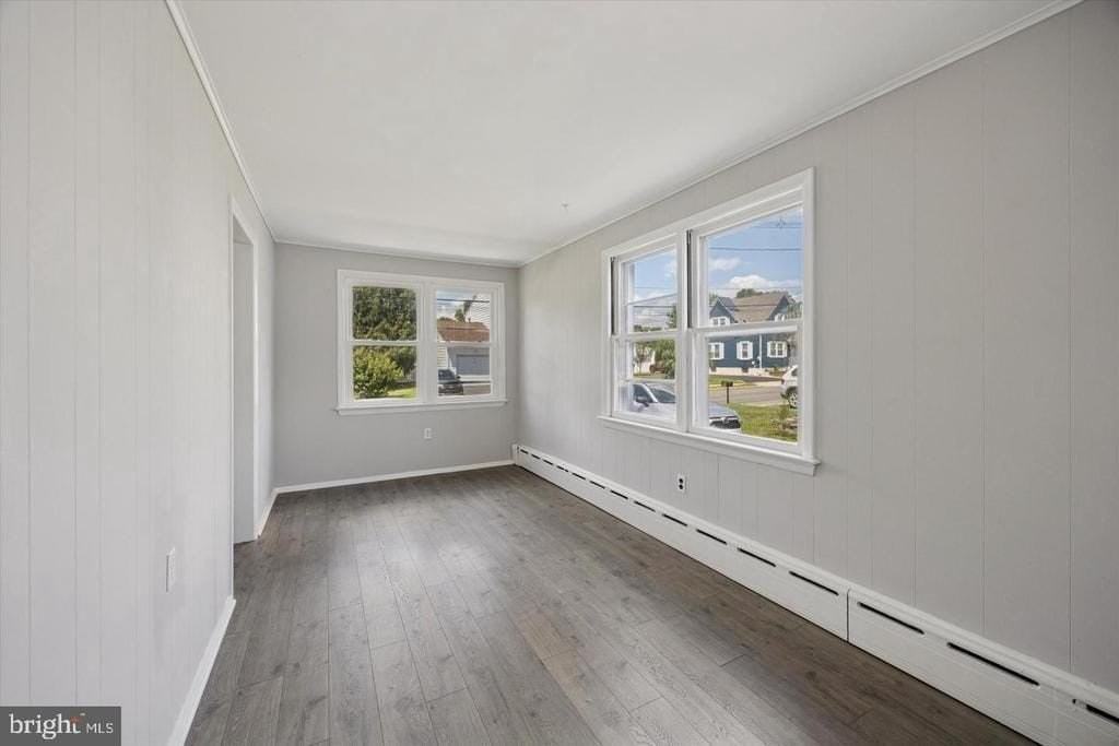 63 Eldridge Ave - Photo 2 of 15